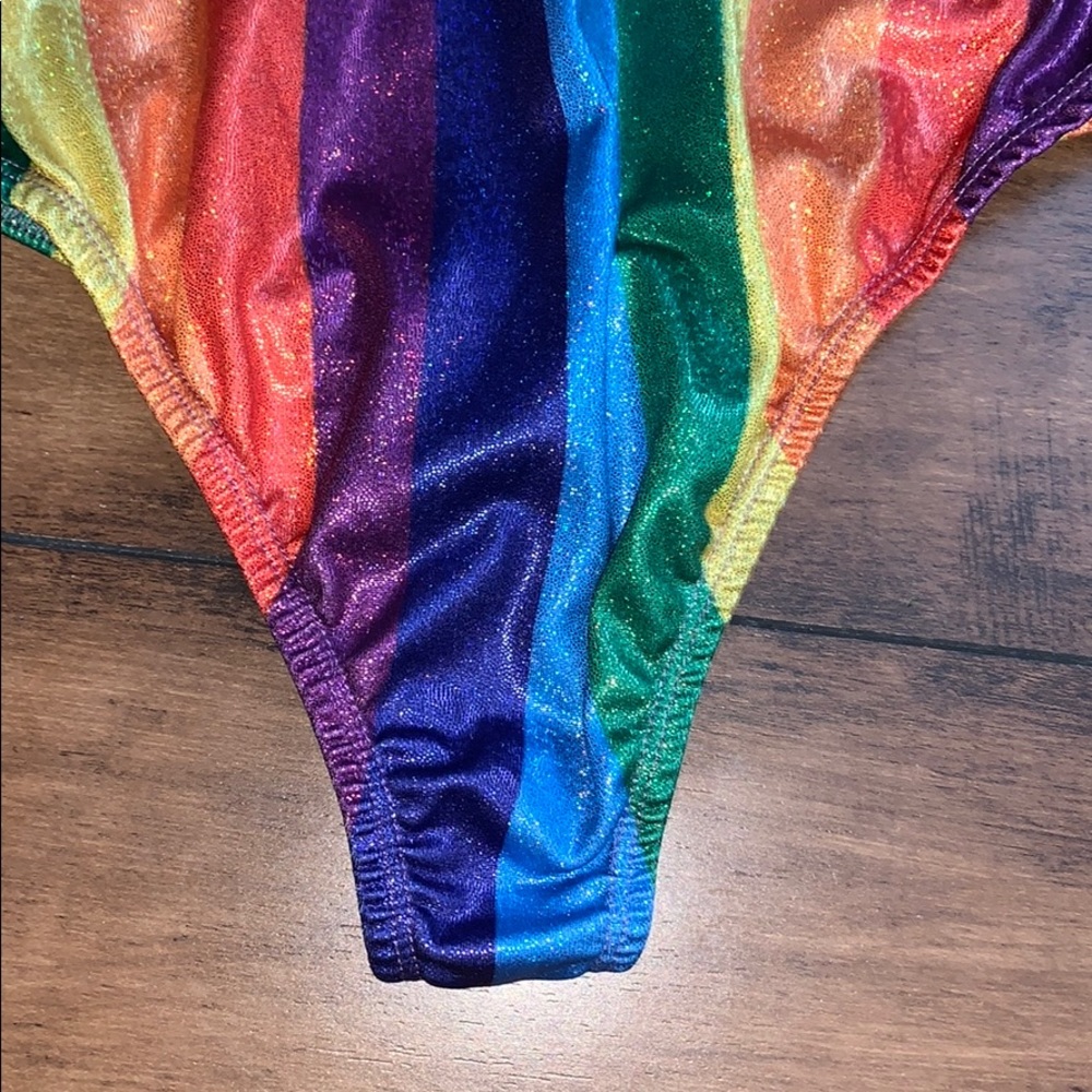 Colourful spandex bodysuit - Picture 5 of 5